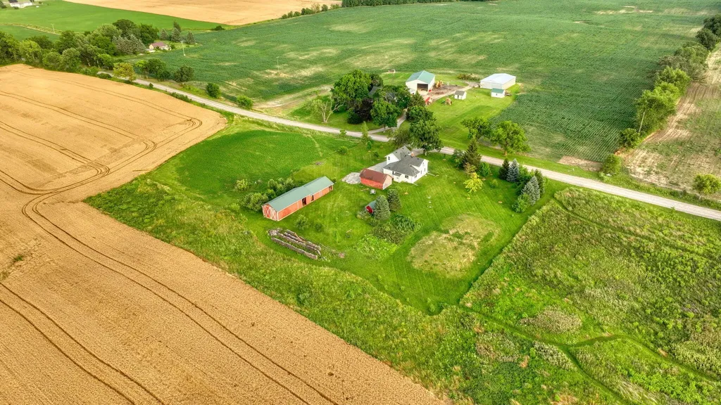 7760 Willow Road Saline Township MI 49236