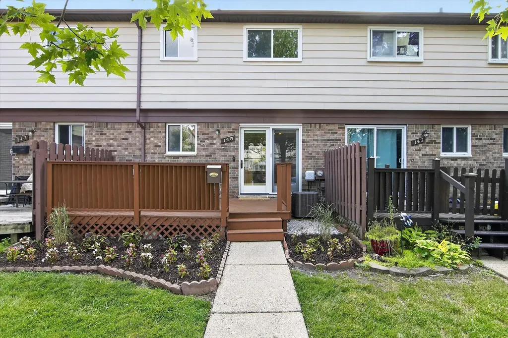 145 Sheffield Drive Saline City MI 48176