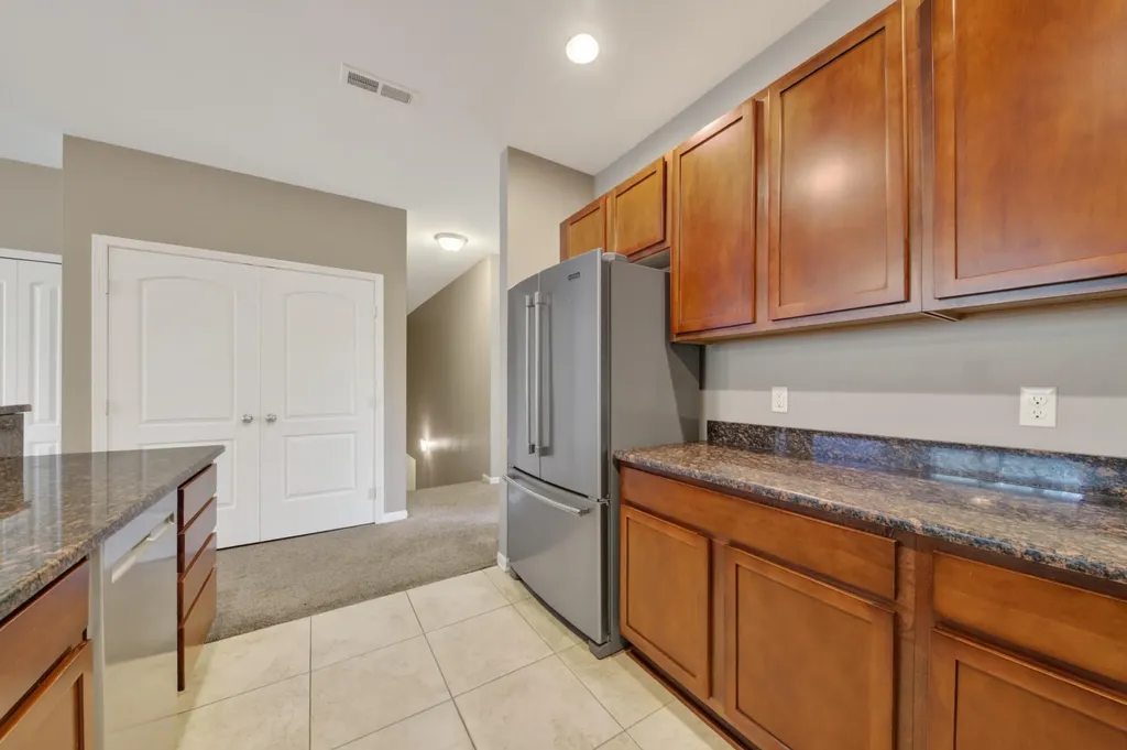 2591 W Towne Street Ann Arbor City MI 48103