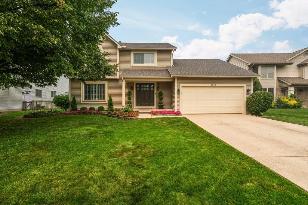 6556 Pennstone Circle Pittsfield Charter Township MI 48176