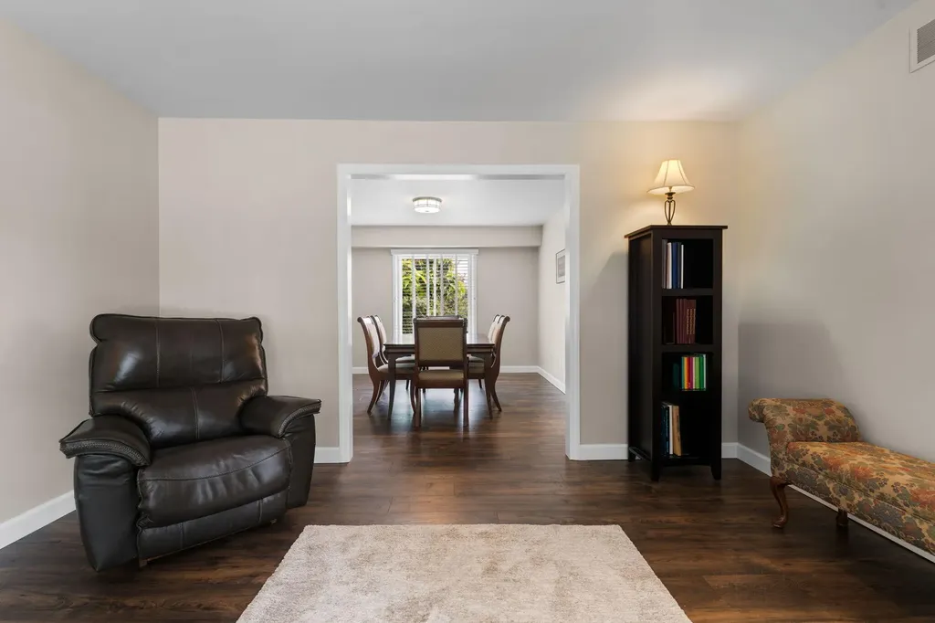 6556 Pennstone Circle Pittsfield Charter Township MI 48176