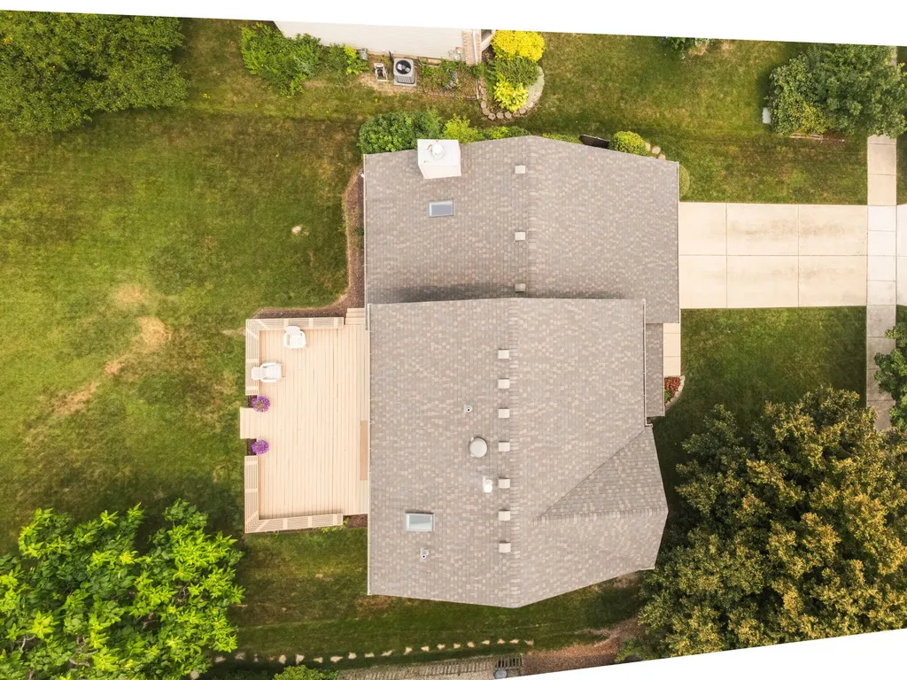 6556 Pennstone Circle Pittsfield Charter Township MI 48176