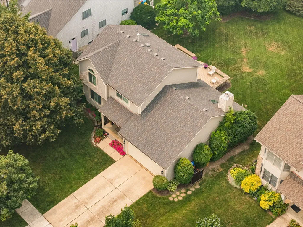 6556 Pennstone Circle Pittsfield Charter Township MI 48176