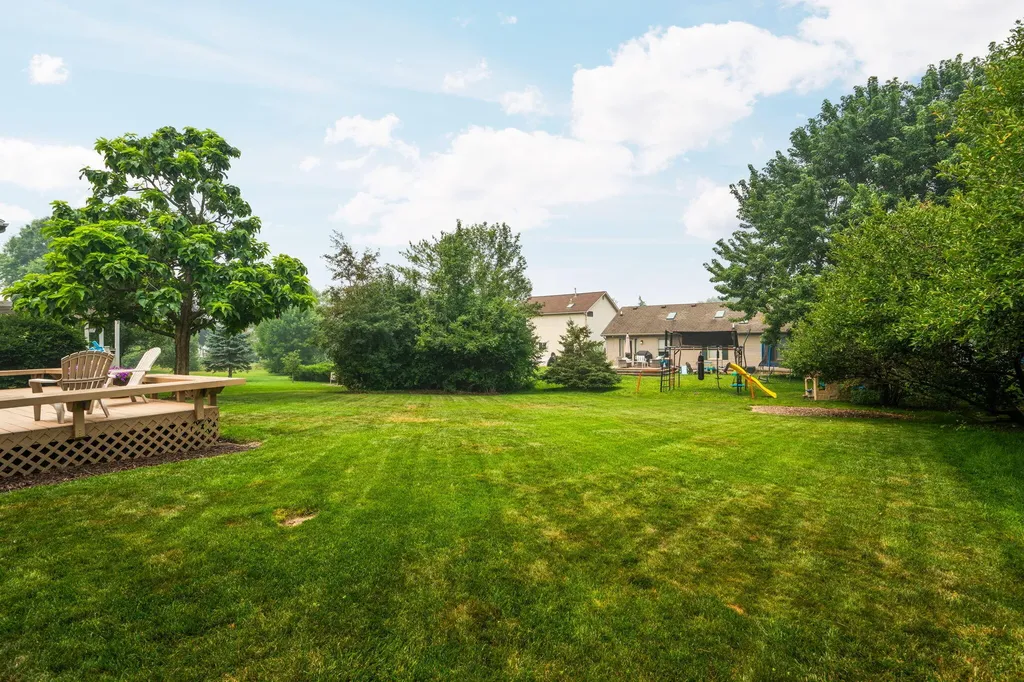 6556 Pennstone Circle Pittsfield Charter Township MI 48176