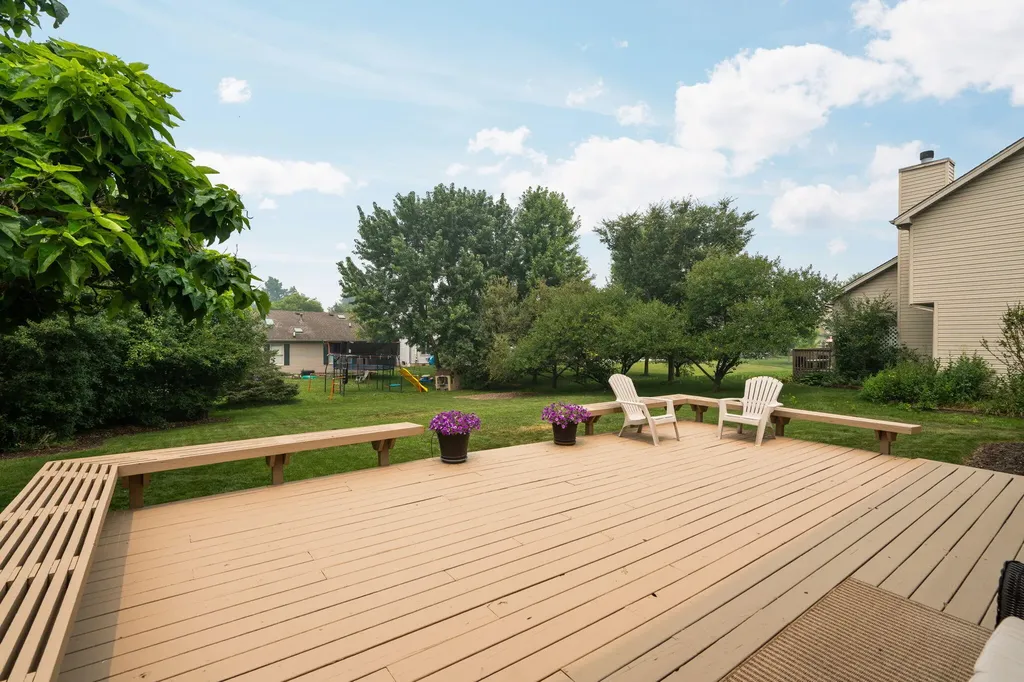 6556 Pennstone Circle Pittsfield Charter Township MI 48176