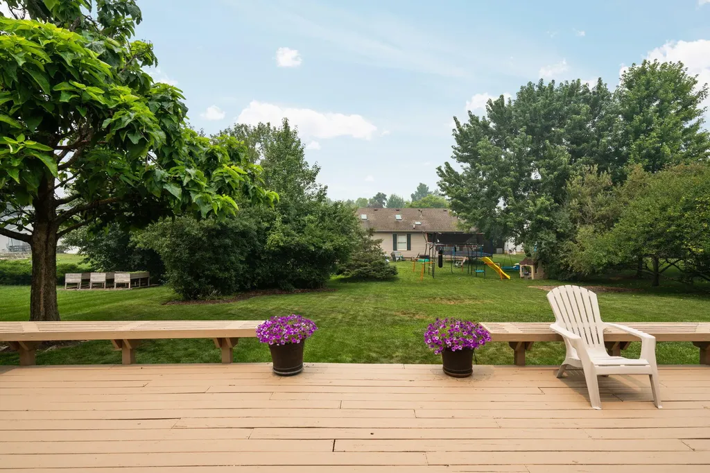 6556 Pennstone Circle Pittsfield Charter Township MI 48176