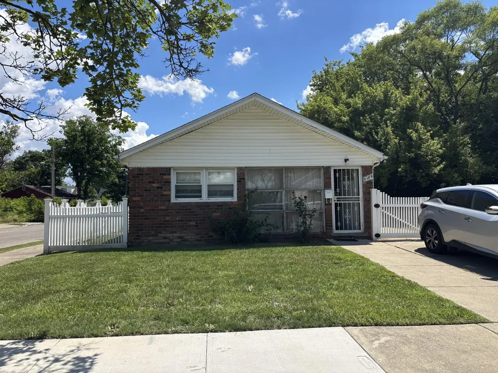 8096 Central Street Detroit City MI 48204