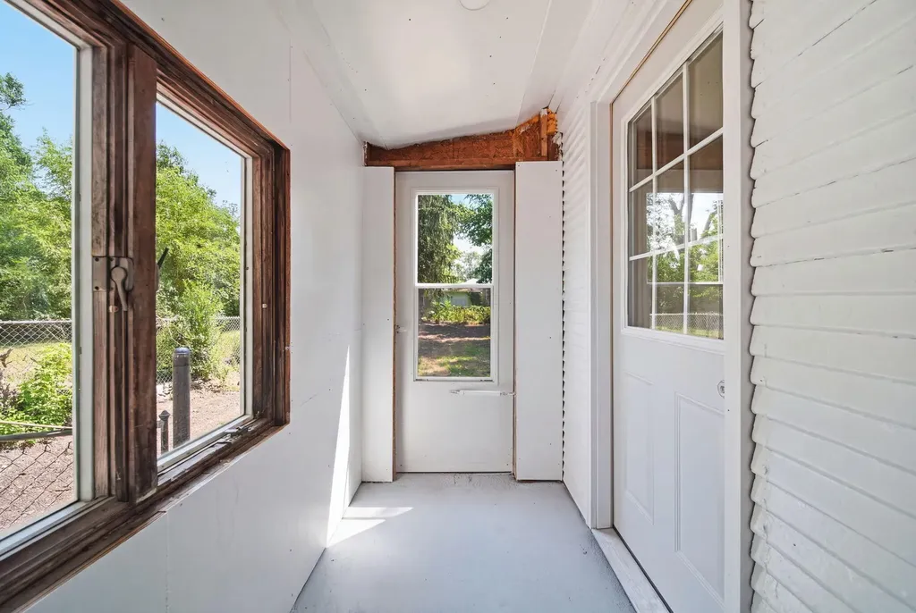 153 Hollis Street Summit Township MI 49203