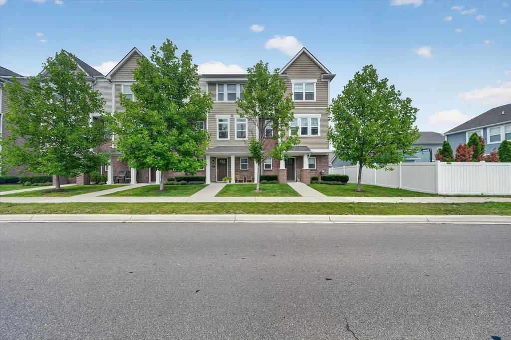 2500 Normandy Road Royal Oak City MI 48073