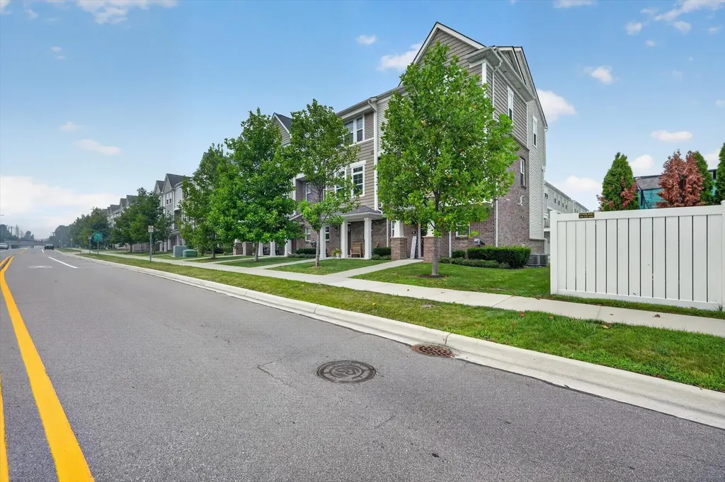 2500 Normandy Road Royal Oak City MI 48073