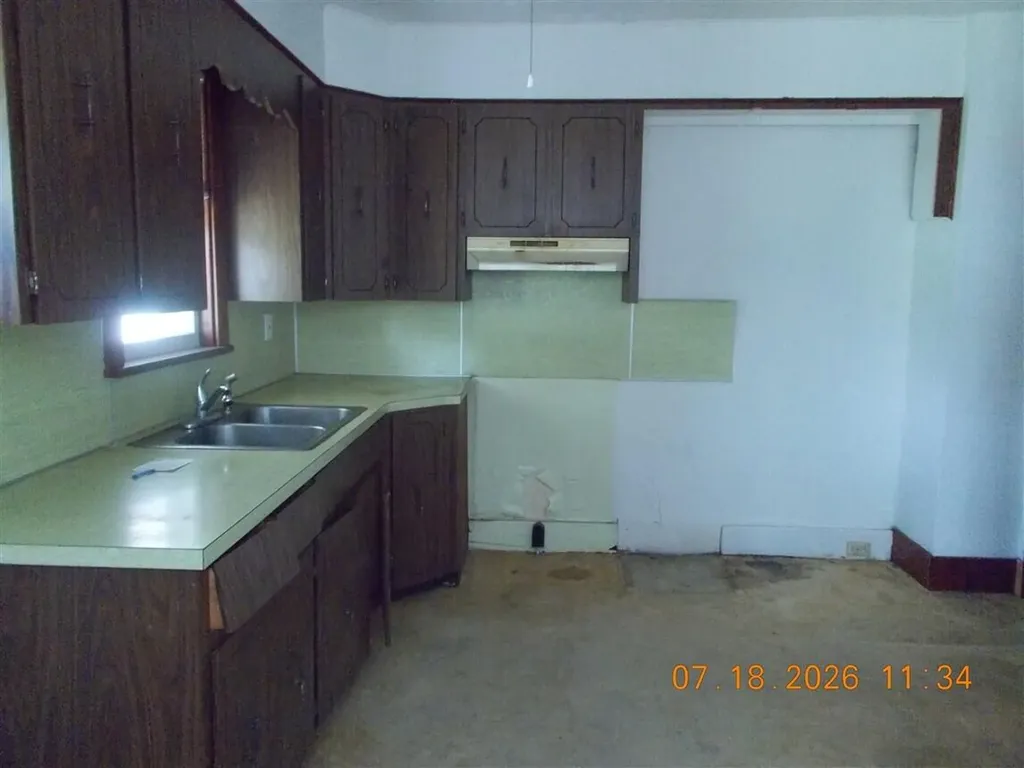 760 Washington Street Monroe City MI 48161