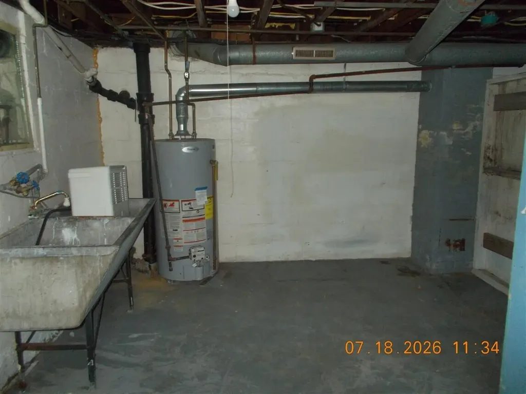 760 Washington Street Monroe City MI 48161