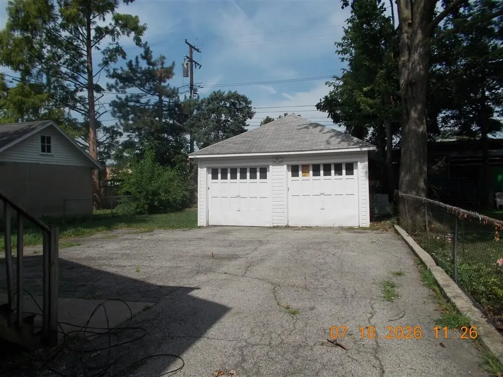 760 Washington Street Monroe City MI 48161