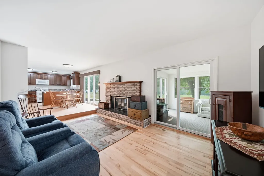 4234 Sauk Trail Raisin Township MI 49221