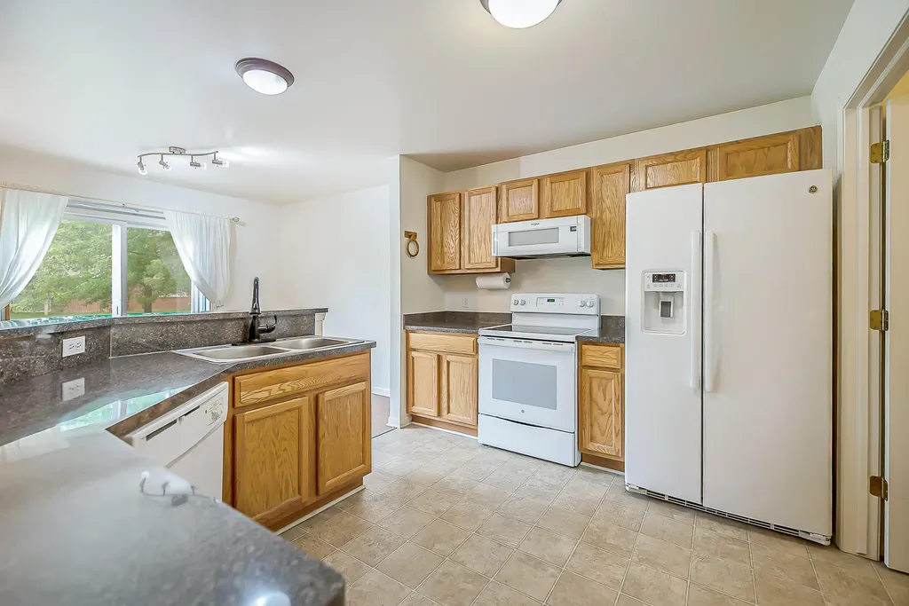 2677 Brooklyn Drive Ypsilanti Charter Township MI 48198