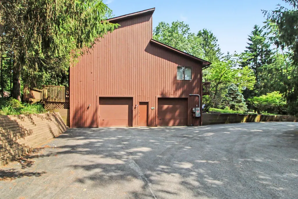 3654 E Pineview Drive Scio Township MI 48130