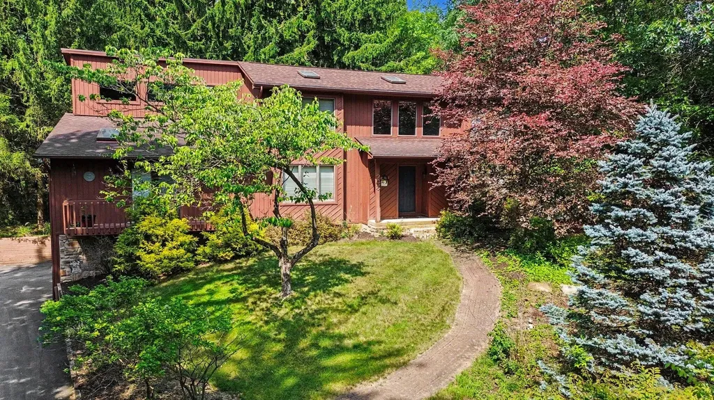 3654 E Pineview Drive Scio Township MI 48130