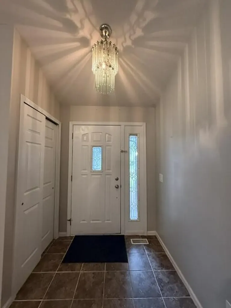 6098 Hedgerow Circle Grand Blanc City MI 48439