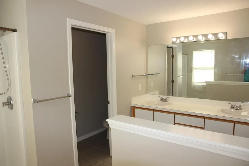 1774 Weatherstone Drive Pittsfield Charter Township MI 48108