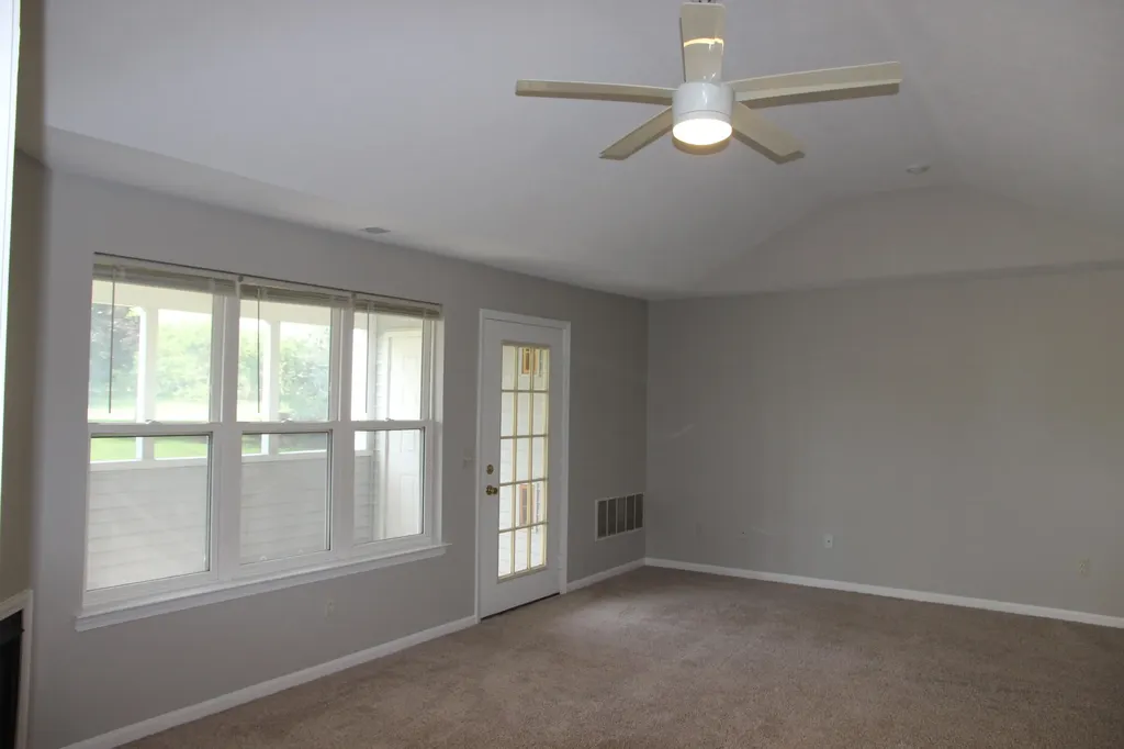 1774 Weatherstone Drive Pittsfield Charter Township MI 48108