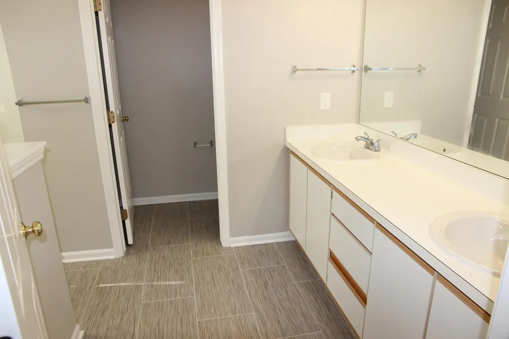 1774 Weatherstone Drive Pittsfield Charter Township MI 48108