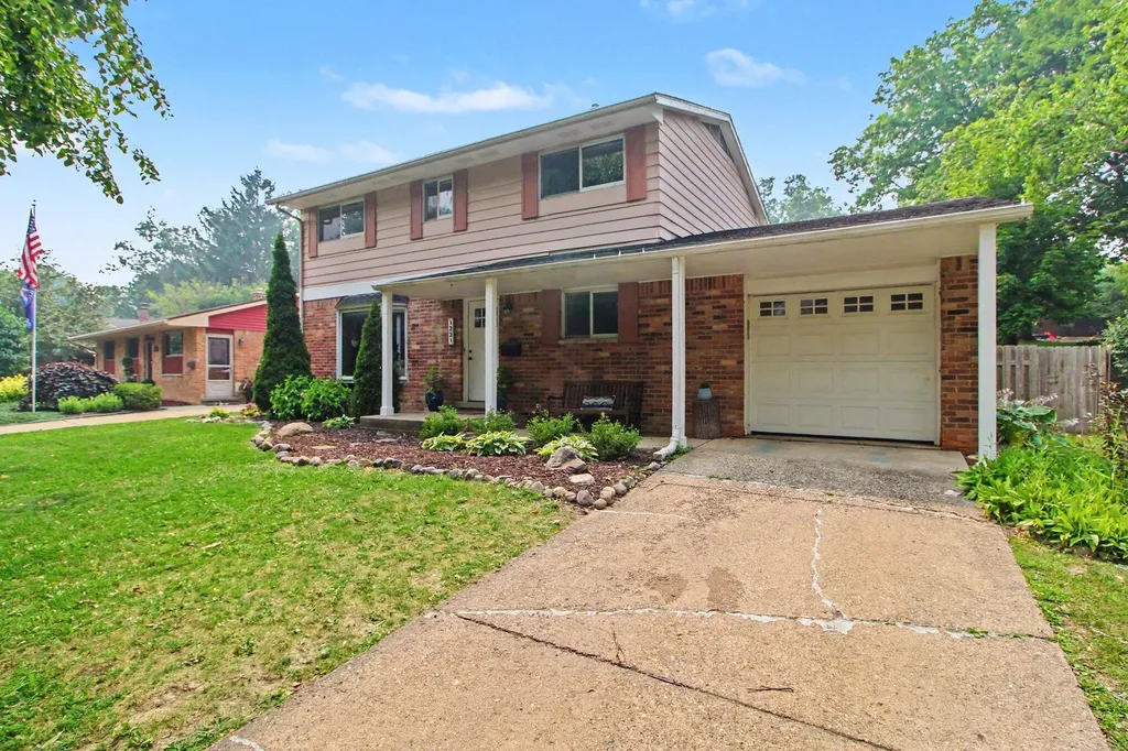 1221 Wines Drive Ann Arbor City MI 48103