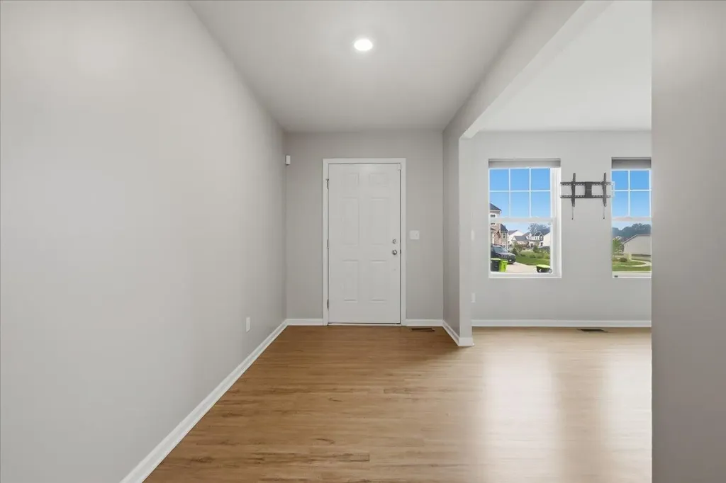 247 Sandhill Court Oakland Charter Township MI 48386