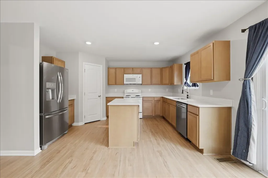 247 Sandhill Court Oakland Charter Township MI 48386