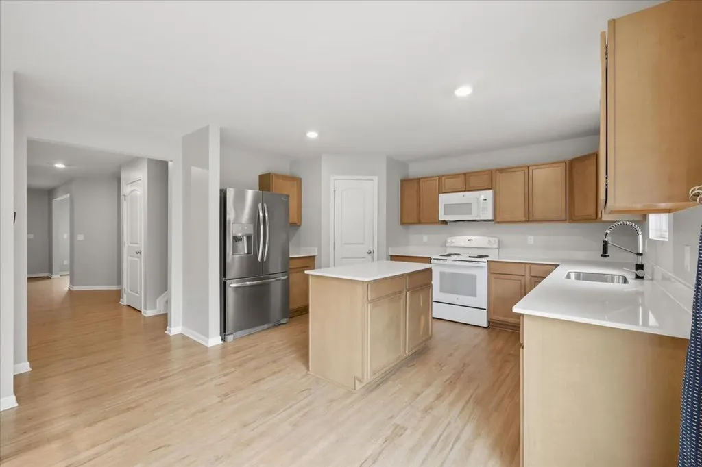 247 Sandhill Court Oakland Charter Township MI 48386