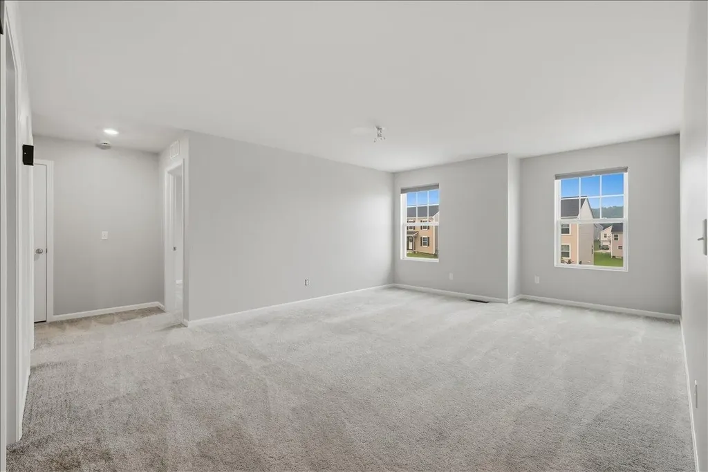 247 Sandhill Court Oakland Charter Township MI 48386