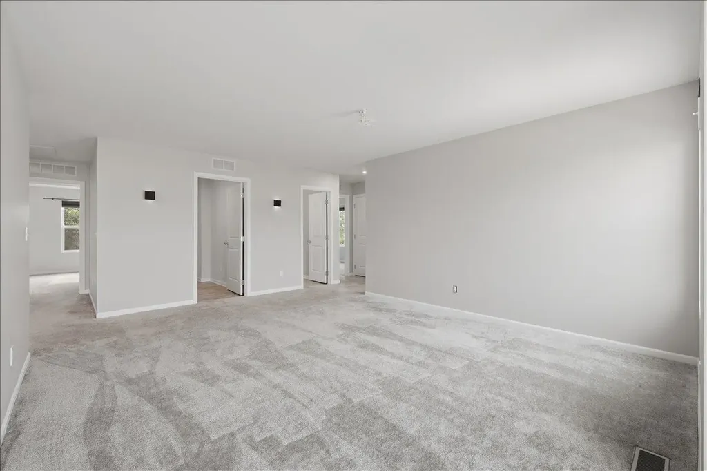 247 Sandhill Court Oakland Charter Township MI 48386