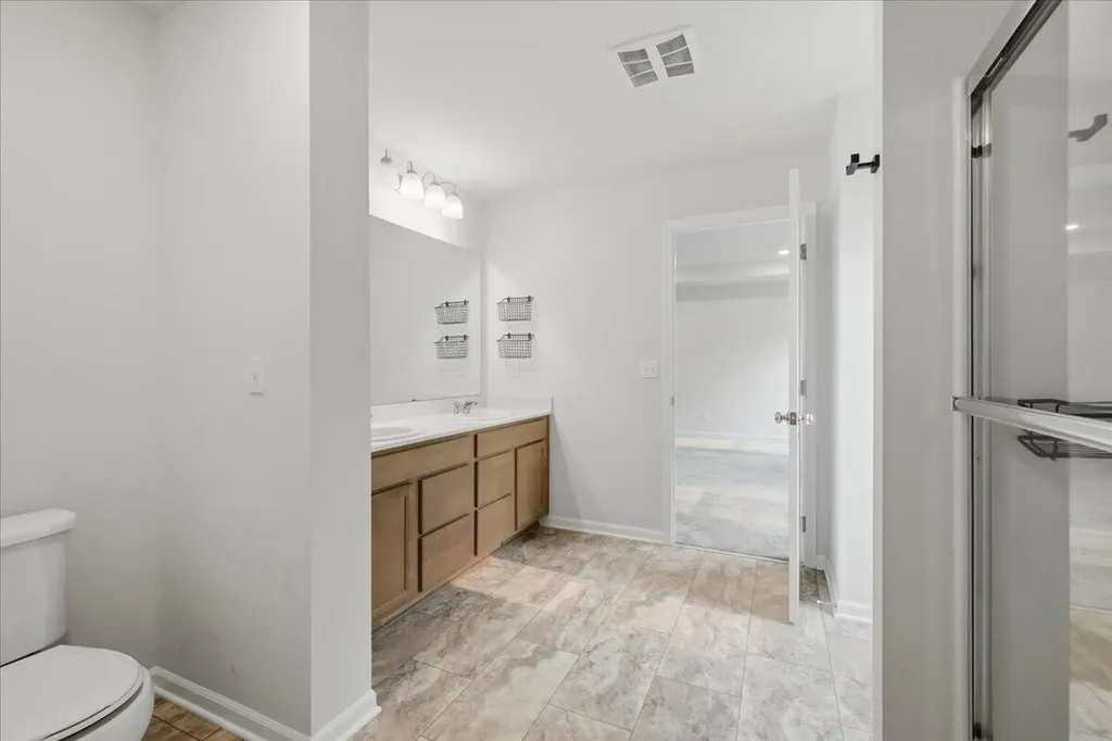 247 Sandhill Court Oakland Charter Township MI 48386