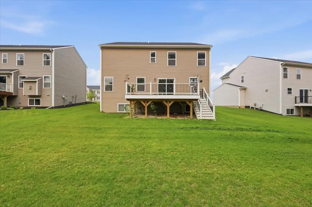 247 Sandhill Court Oakland Charter Township MI 48386