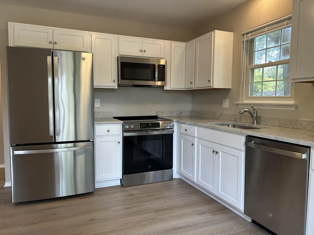 3288 Alpine Drive Ann Arbor City MI 48108