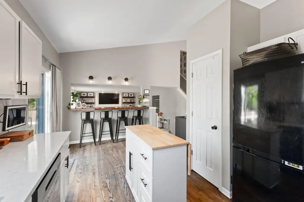 7379 Warwick Drive Ypsilanti Charter Township MI 48197