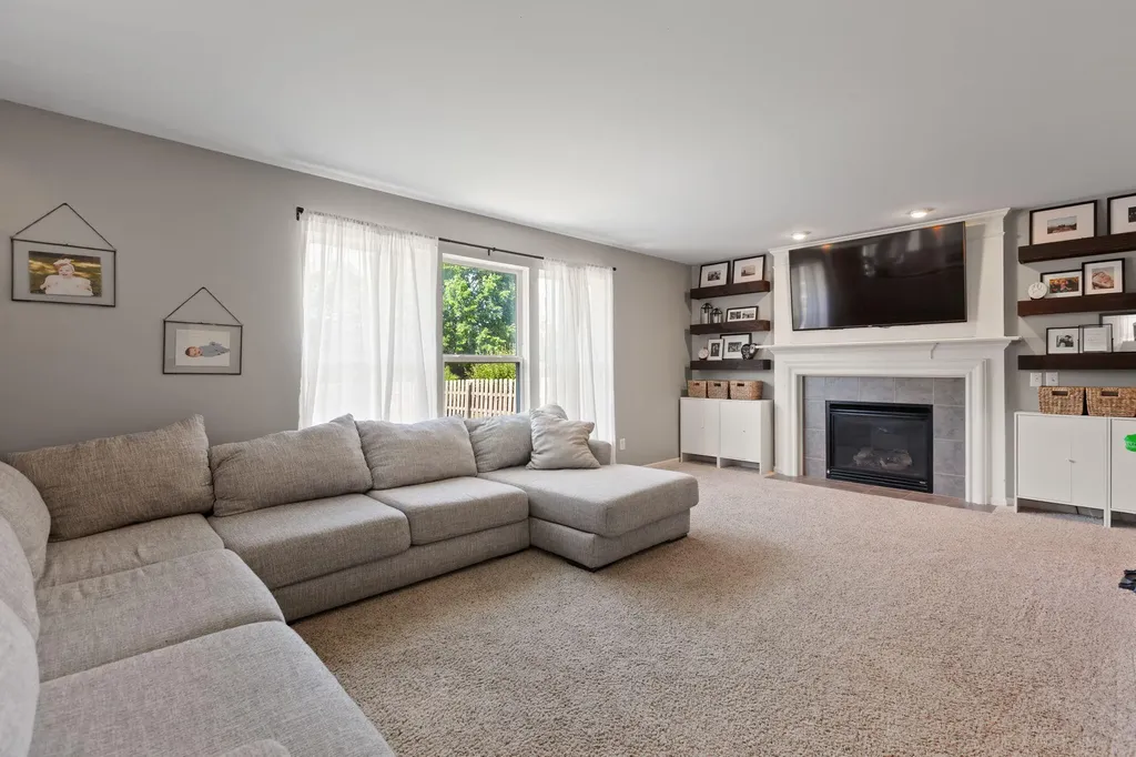 7379 Warwick Drive Ypsilanti Charter Township MI 48197