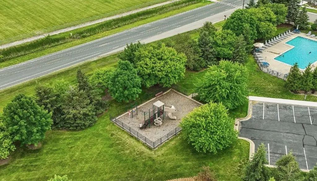 7379 Warwick Drive Ypsilanti Charter Township MI 48197
