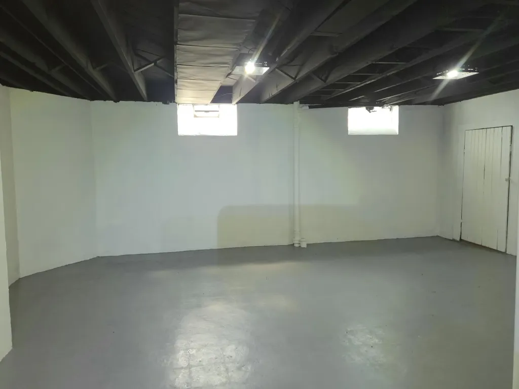 8398 W Outer Drive W Detroit City MI 48219