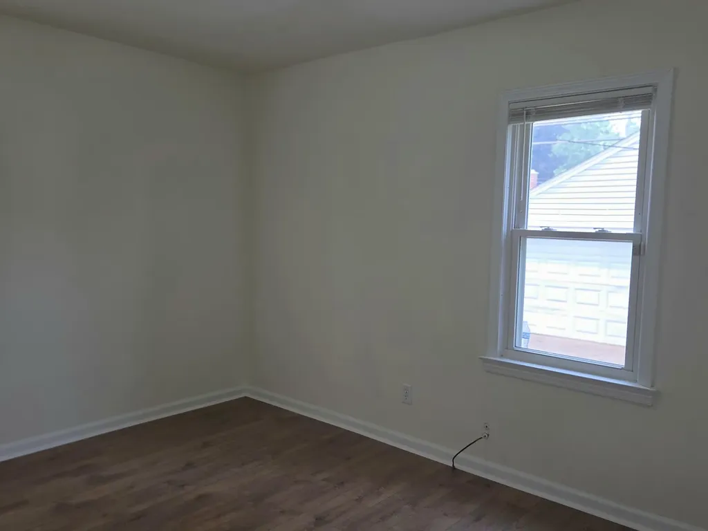 8398 W Outer Drive W Detroit City MI 48219