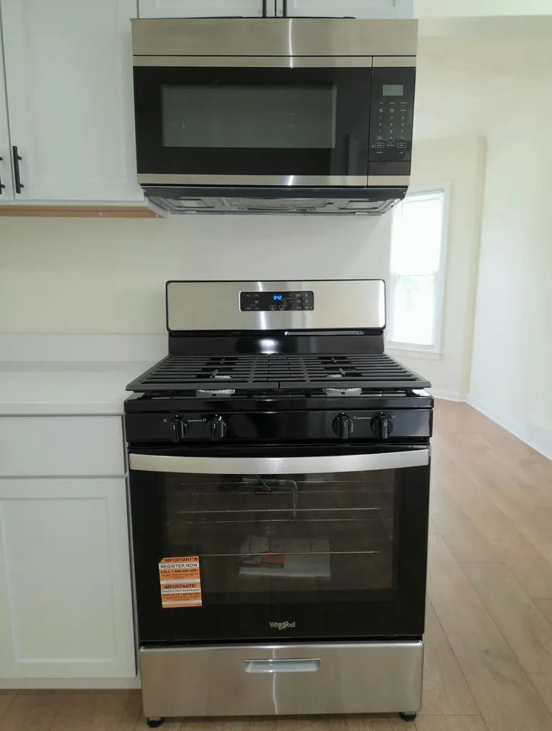 8398 W Outer Drive W Detroit City MI 48219