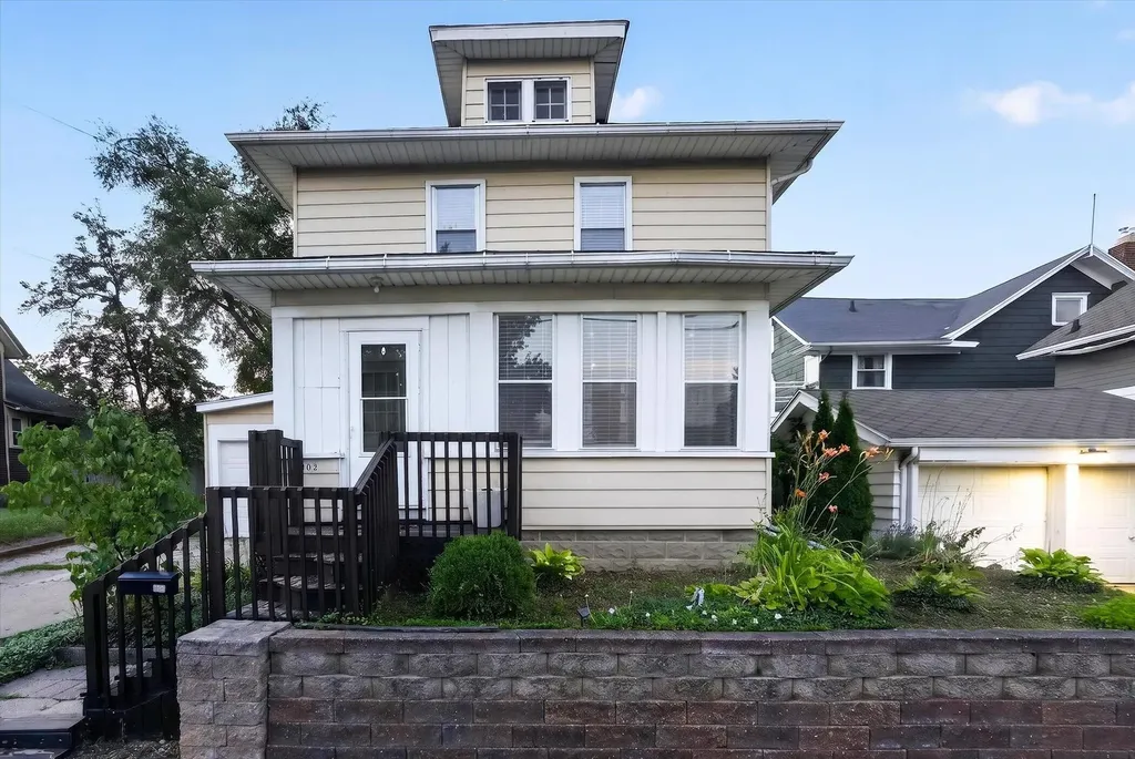 406 Garfield Street Jackson City MI 49203