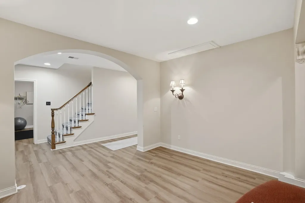 5693 Strawberry Circle Commerce Charter Township MI 48382