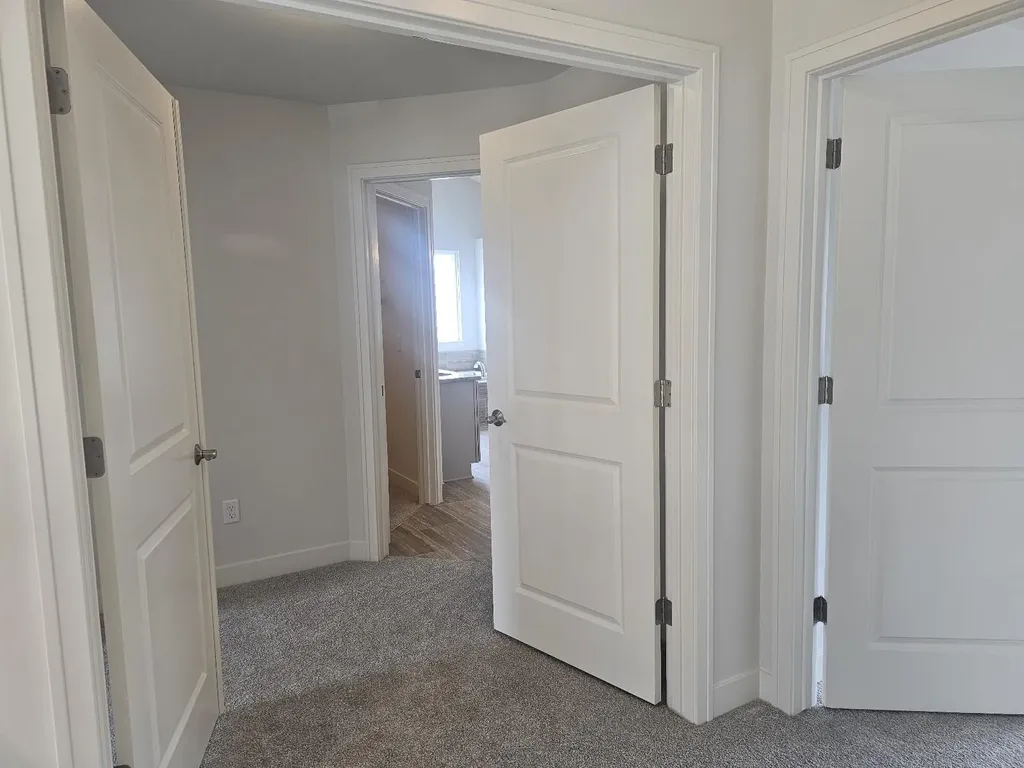9614 Valley View Court York Charter Township MI 48176