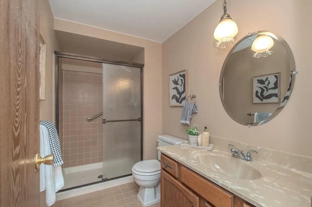 1885 Christy Court Rochester Hills City MI 48309