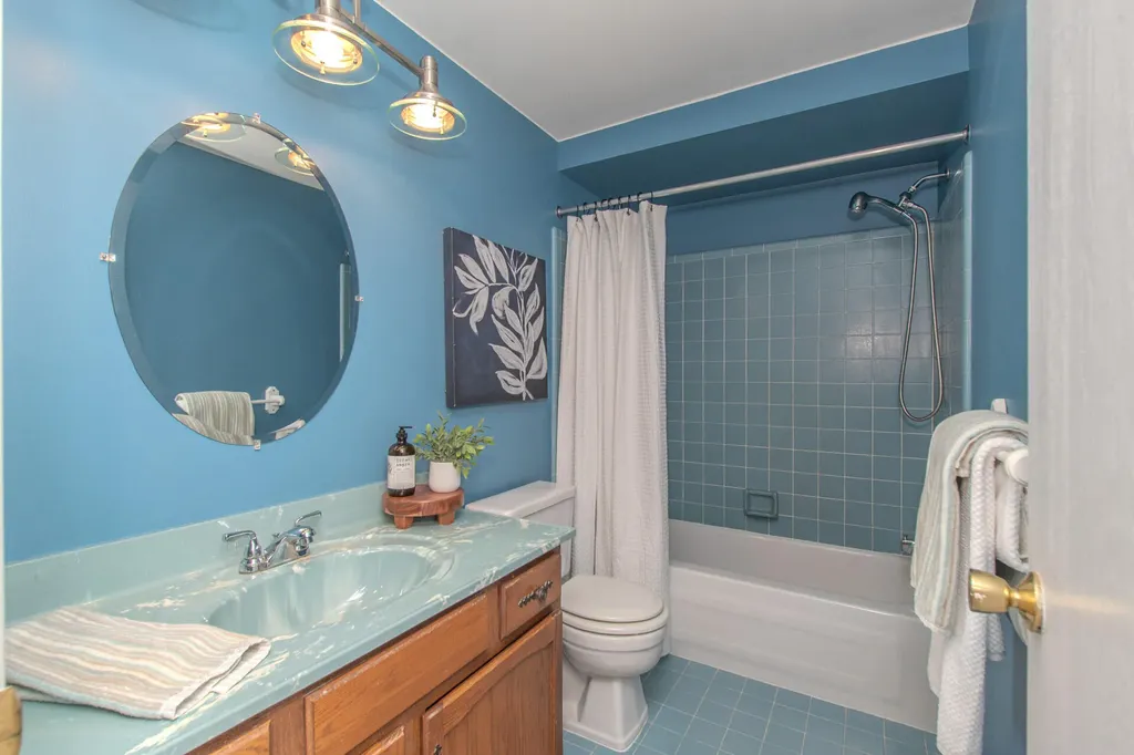 1885 Christy Court Rochester Hills City MI 48309