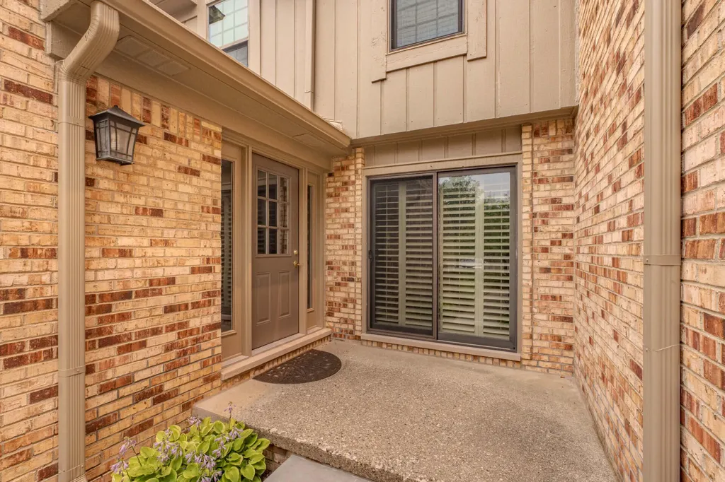 1885 Christy Court Rochester Hills City MI 48309