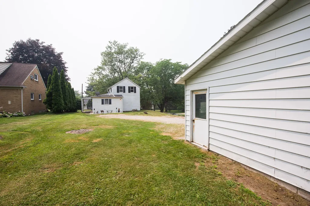 7758 Forest Street Dexter City MI 48130