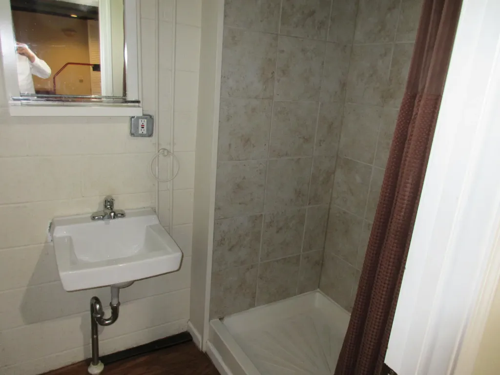 175 Clinton River Drive Mt. Clemens City MI 48043