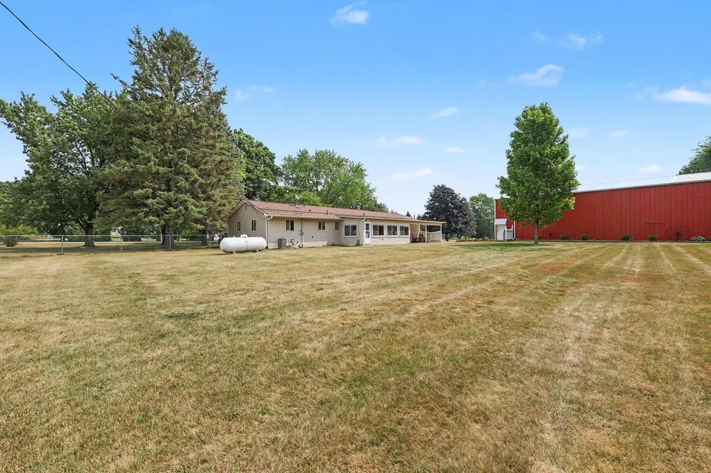 5120 M-36 Stockbridge Township MI 49285