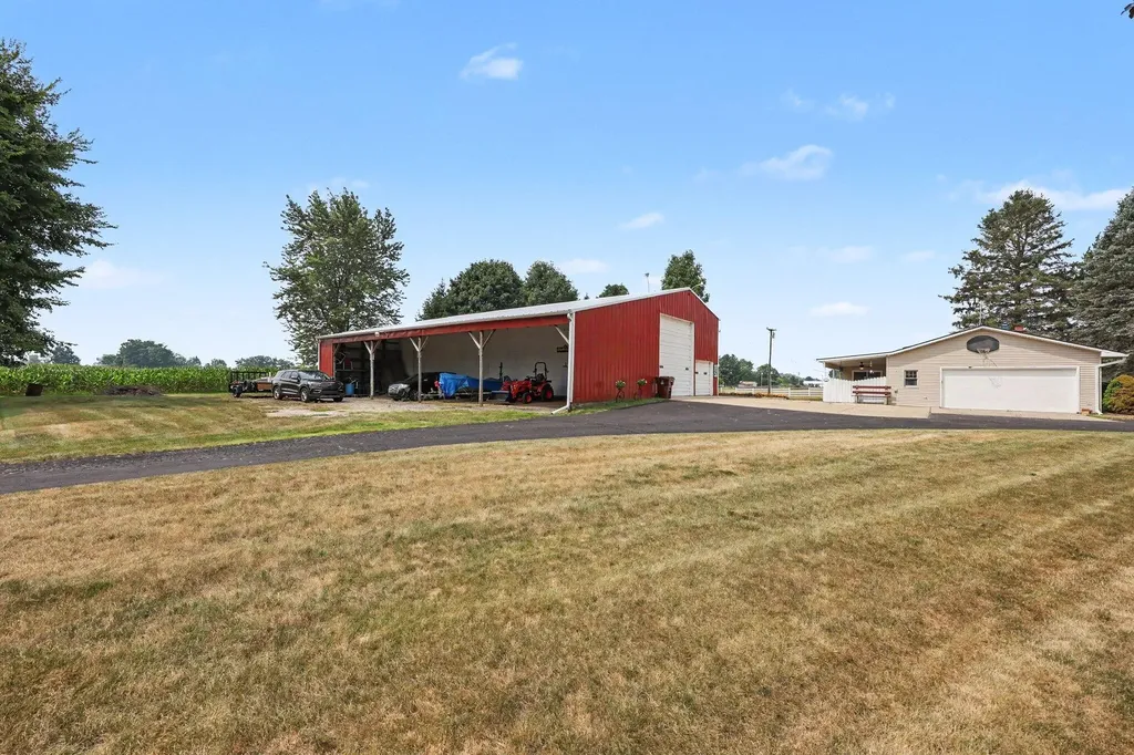 5120 M-36 Stockbridge Township MI 49285